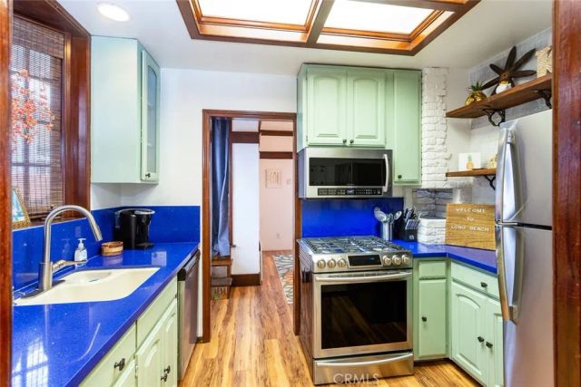 708 E Alta Way, Long Beach, CA 90802