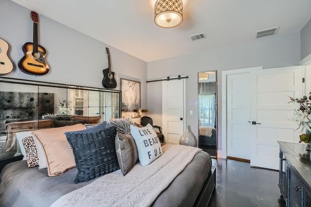 1901 New York Ave A, Austin, TX 78702
