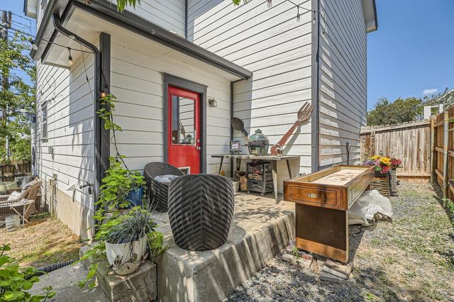 1901 New York Ave A, Austin, TX 78702