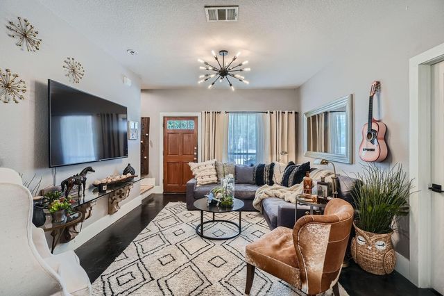 1901 New York Ave A, Austin, TX 78702