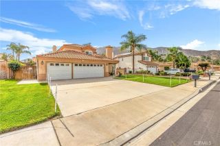 2574 Carbon Court, Colton, CA 92324