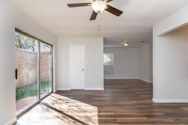 46 N Deerfoot Circle, The Woodlands, TX 77380
