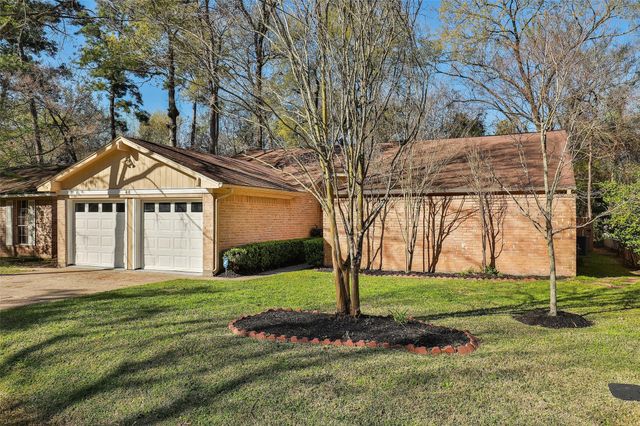 46 N Deerfoot Circle, The Woodlands, TX 77380