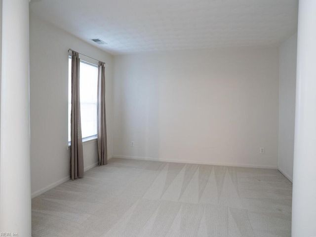 202 Baron BLVD, Suffolk, VA 23435