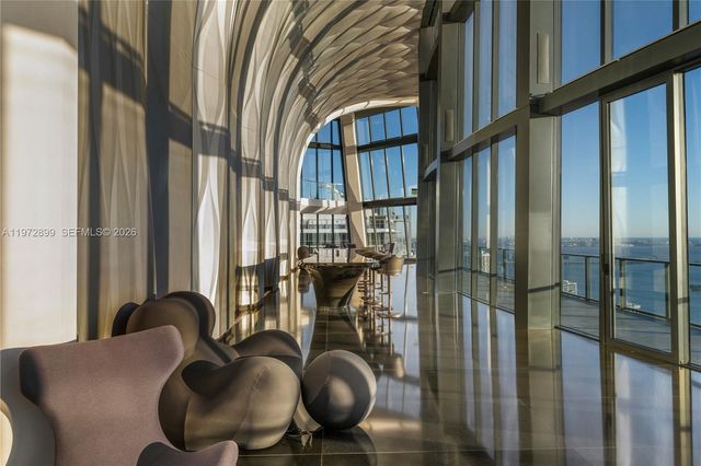 1000 Biscayne Blvd 3201, Miami, FL 33132