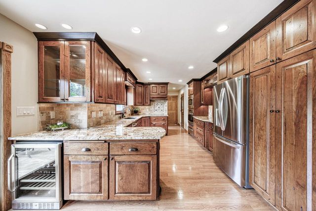 14240 Radiant COURT, Brookfield, WI 53005