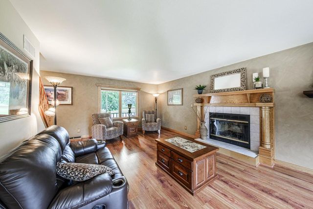 14240 Radiant COURT, Brookfield, WI 53005