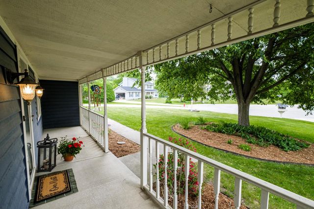 14240 Radiant COURT, Brookfield, WI 53005