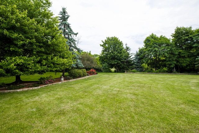 14240 Radiant COURT, Brookfield, WI 53005