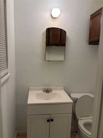 4122 Ebbtide Drive, Houston, TX 77045