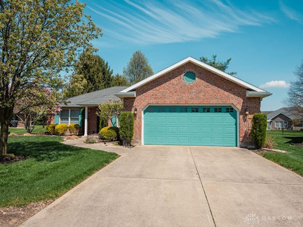 2455 Lupine Court, Troy, OH 45373