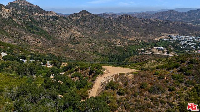 30890 Mulholland Highway, Malibu, CA 90265