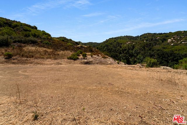 30890 Mulholland Highway, Malibu, CA 90265