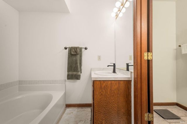 21465 Old Walnut Court, South Bend, IN 46628