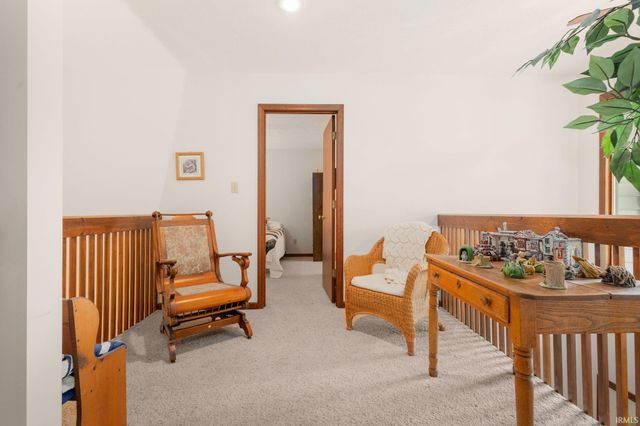 21465 Old Walnut Court, South Bend, IN 46628
