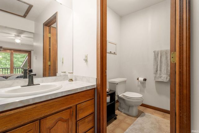 21465 Old Walnut Court, South Bend, IN 46628