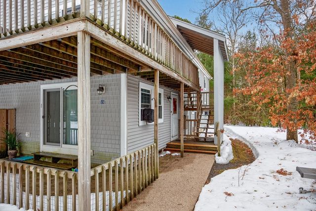 70 Cape Dr 15D, Mashpee, MA 02649