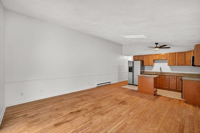 70 Cape Dr 15D, Mashpee, MA 02649