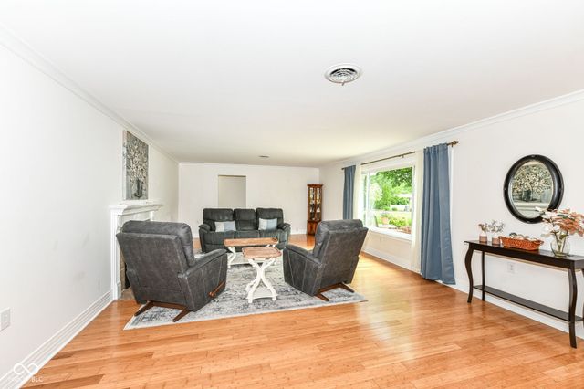 7272 N Meridian Street, Indianapolis, IN 46260