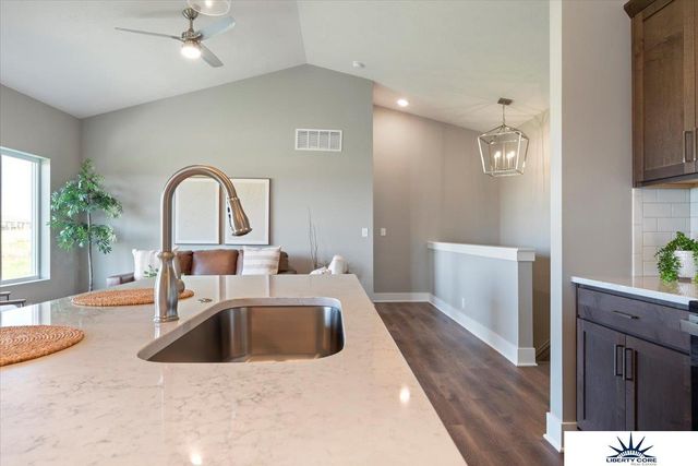 9617 N 167th Street, Bennington, NE 68007