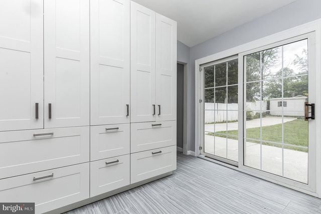 13905 PARKLAND DR, Rockville, MD 20853