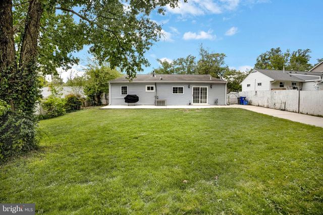 13905 PARKLAND DR, Rockville, MD 20853