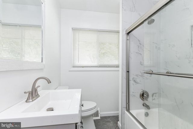 13905 PARKLAND DR, Rockville, MD 20853