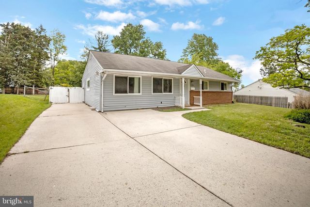13905 PARKLAND DR, Rockville, MD 20853