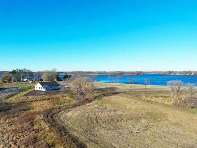 7551 Lake John Drive, Annandale, MN 55302