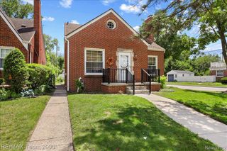 22941 Wilson Avenue, Dearborn, MI 48128