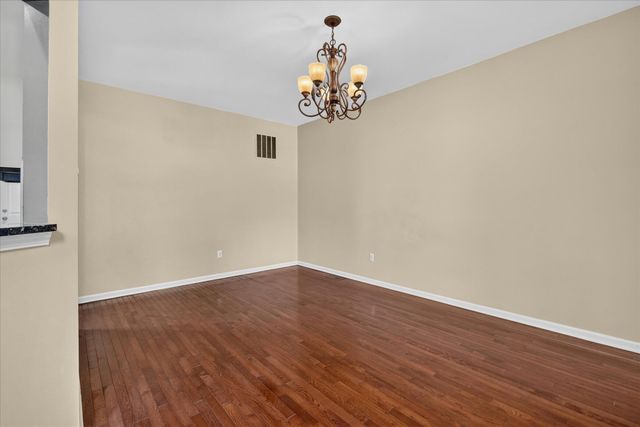 49816 Potomac Road 81, Canton Twp, MI 48188
