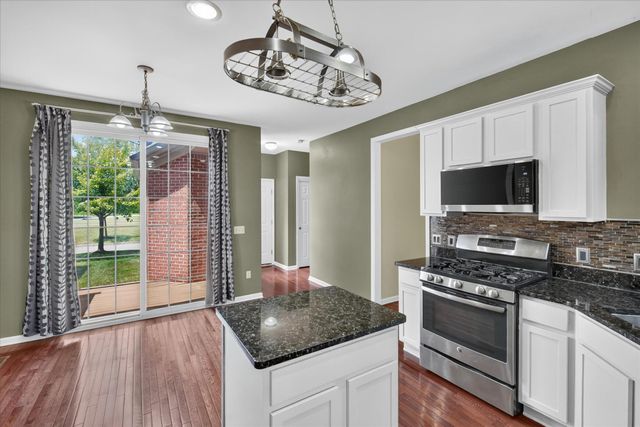 49816 Potomac Road 81, Canton Twp, MI 48188