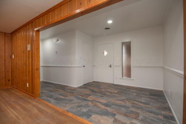 2213 S FANNIN Street, Amarillo, TX 79109