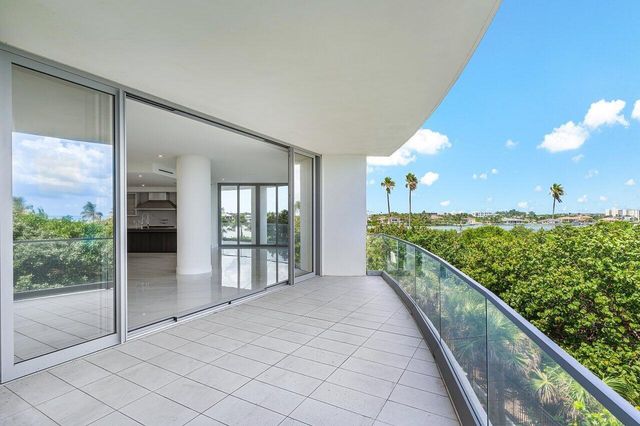 1500 S Beach Road 301, Tequesta, FL 33469