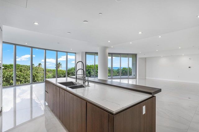 1500 S Beach Road 301, Tequesta, FL 33469