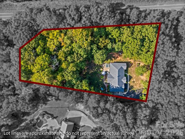1566 Dirt Road, Lancaster, SC 29720