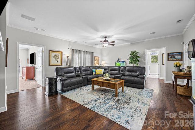 1566 Dirt Road, Lancaster, SC 29720
