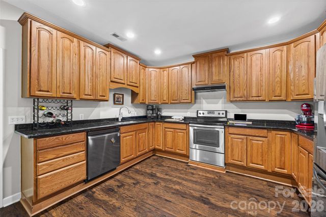 1566 Dirt Road, Lancaster, SC 29720