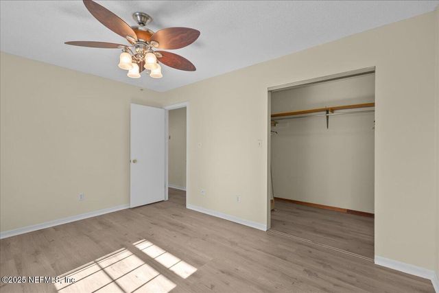 105 CRESTWOOD Drive, Interlachen, FL 32148