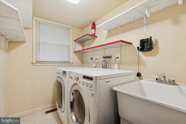 404 MERWYN RD, Merion Station, PA 19066