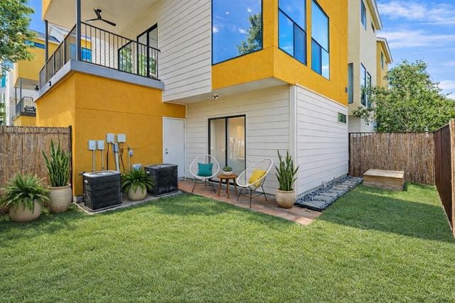 4302 Spencer Street, Houston, TX 77007