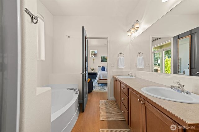 3401 Lanyard Drive NE, Lacey, WA 98516