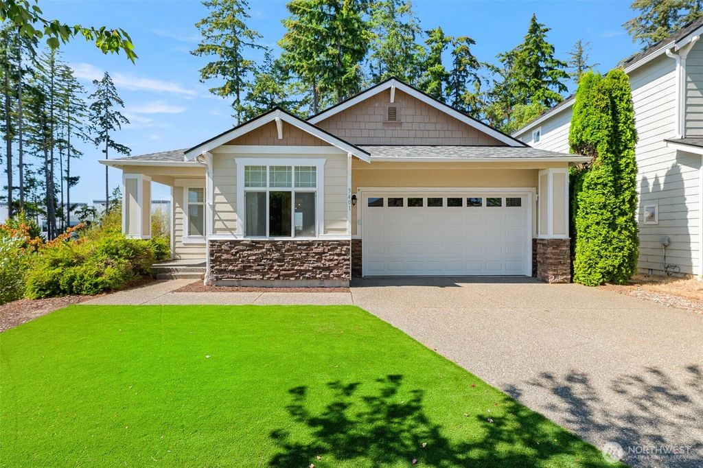 3401 Lanyard Drive NE, Lacey, WA 98516