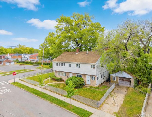 5854 256th Street, Little Neck, NY 11362