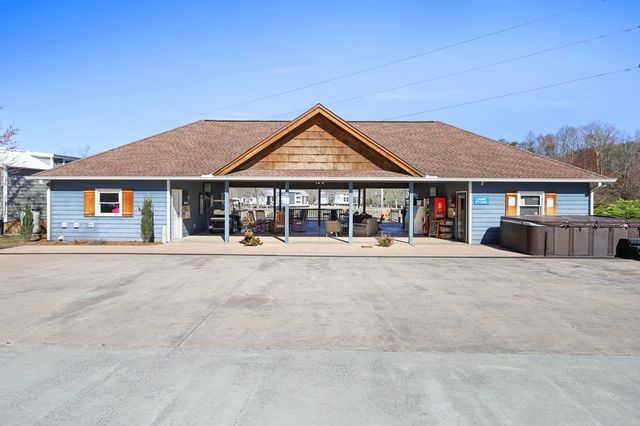 122 Mountain Meadows Drive, Morganton, GA 30560