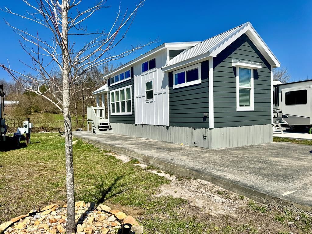 122 Mountain Meadows Drive, Morganton, GA 30560