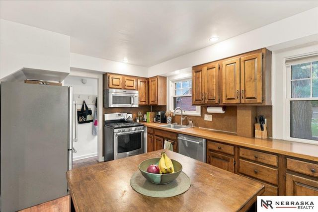 3315 M Street, Lincoln, NE 68510