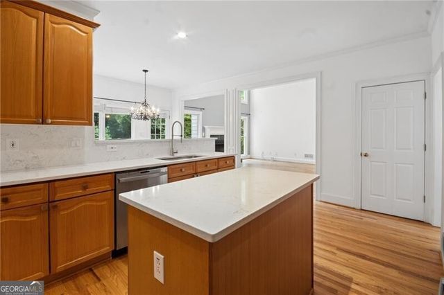 270 Edwardton Court, Roswell, GA 30076
