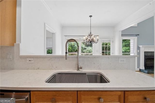 270 Edwardton Court, Roswell, GA 30076