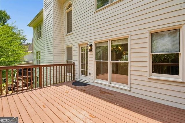 270 Edwardton Court, Roswell, GA 30076